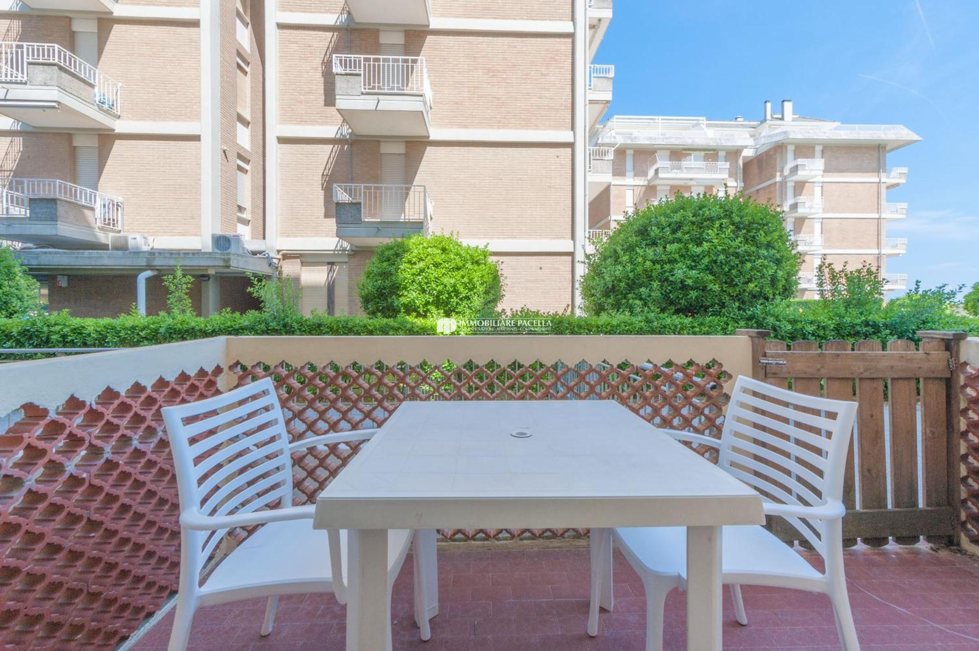 Residence Solmare Immobiliare Pacella Lido di Jesolo Exterior foto